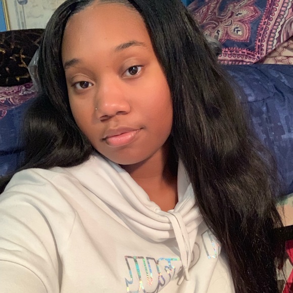tiashadavis